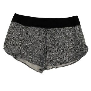 Athleta Run With It 3.5" Animal Printed Shorts - Size XL Athletic Training Gym